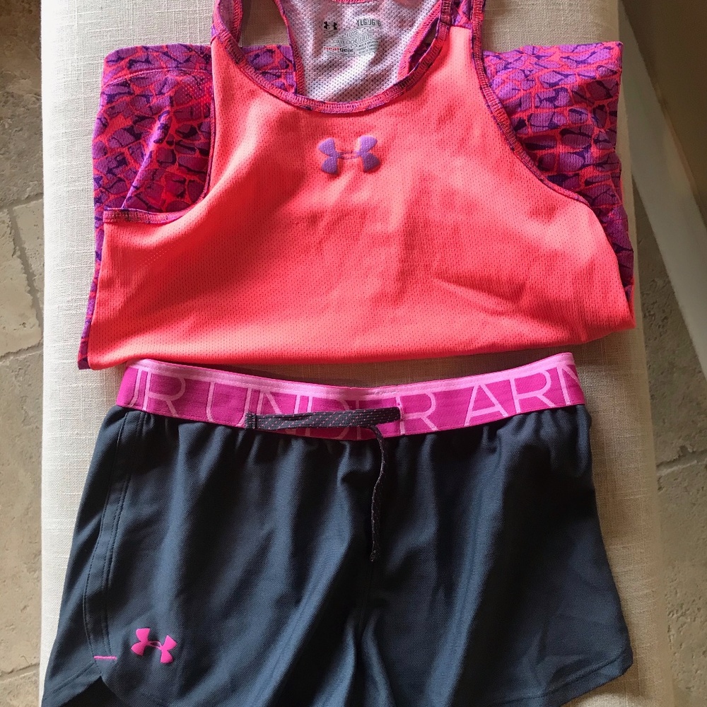 Under Armour Shorts and Tank top Girls size L